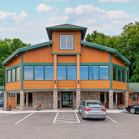 Econo Lodge Lakeview Маркетт Экстерьер фото